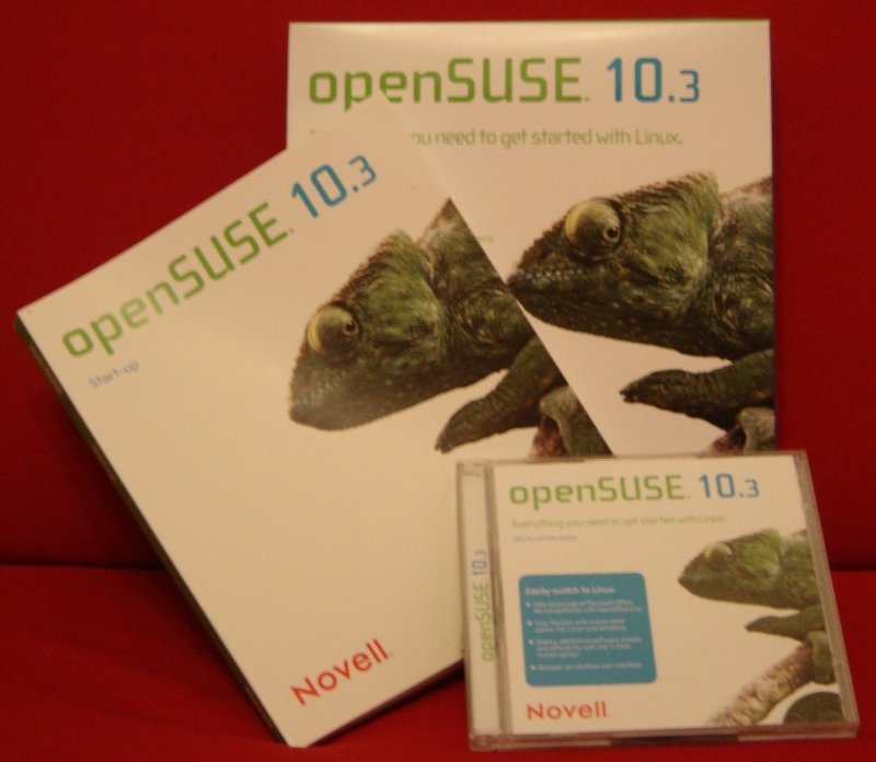 openSUSE 10.3 box content